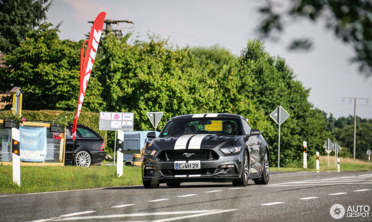 Ford Mustang GT 2015