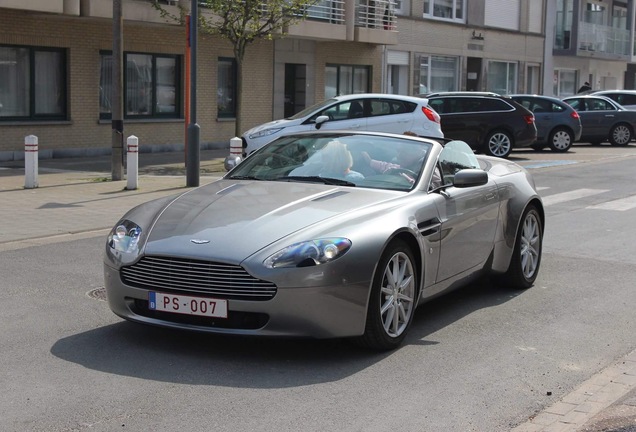 Aston Martin V8 Vantage Roadster