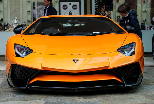 Lamborghini Aventador LP750-4 SuperVeloce