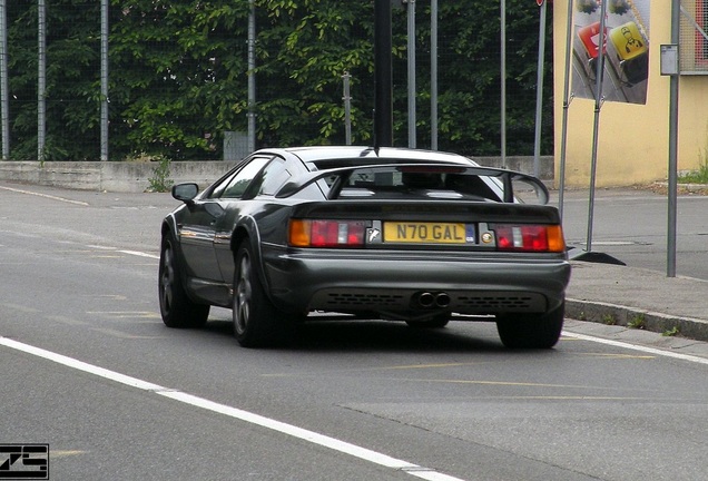 Lotus Esprit V8