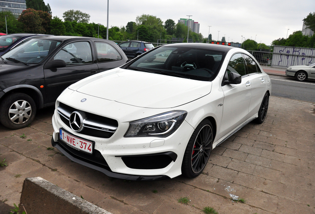 Mercedes-AMG CLA 45 C117