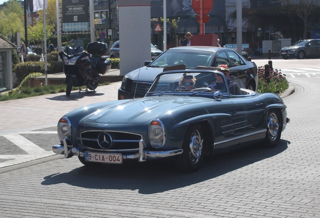 Mercedes-Benz 300SL Roadster