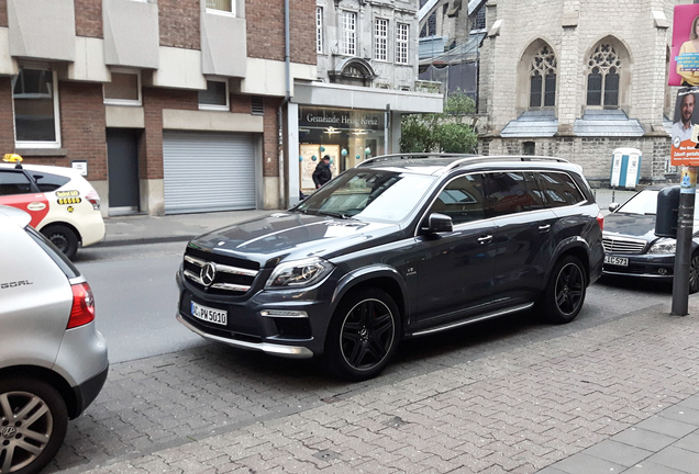 Mercedes-Benz GL 63 AMG X166