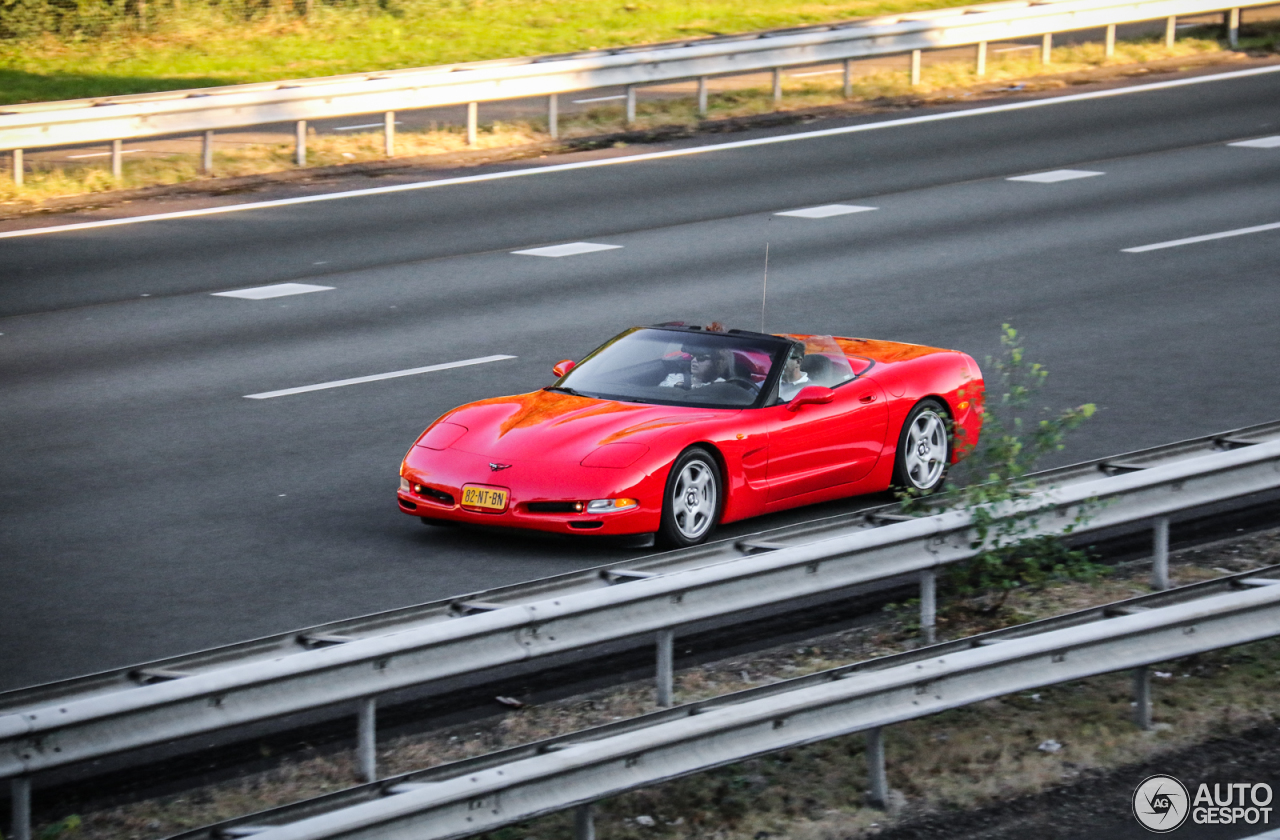 Chevrolet Corvette C5 Convertible