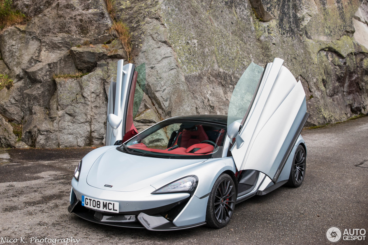 McLaren 570GT