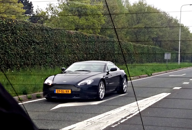 Aston Martin V8 Vantage