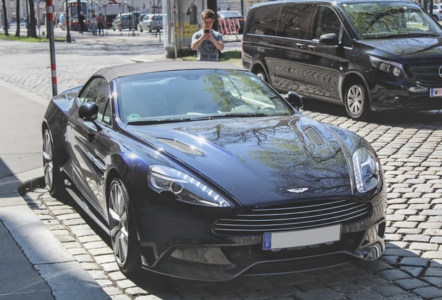 Aston Martin Vanquish Volante