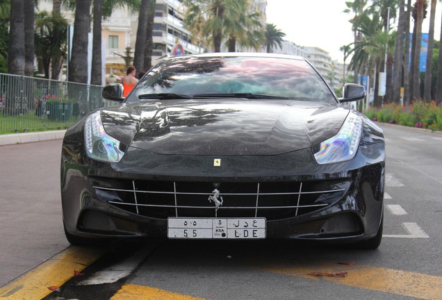 Ferrari FF