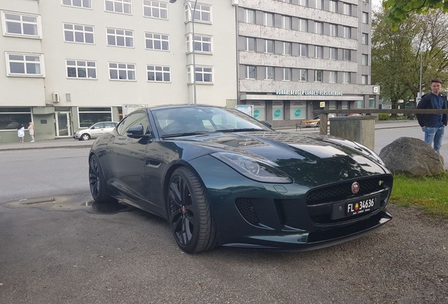 Jaguar F-TYPE R Coupé