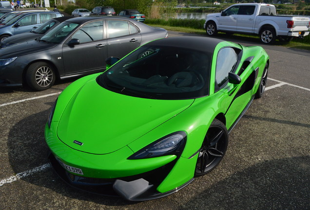 McLaren 570S