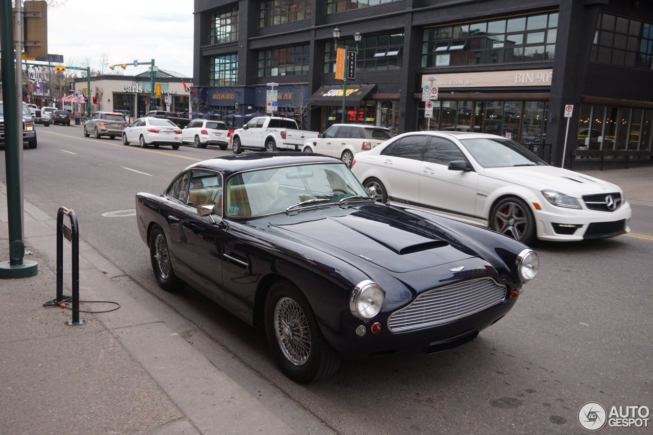 Aston Martin DB4 Lightweight