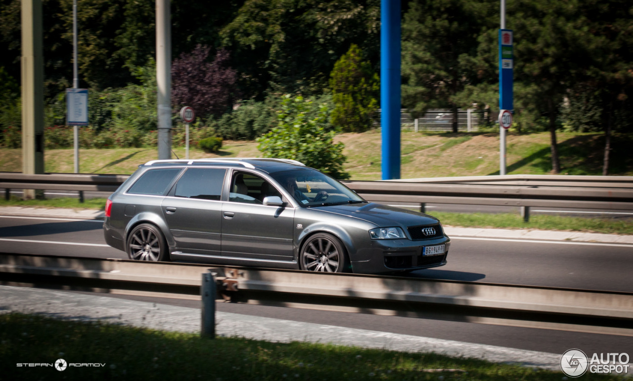 Audi RS6 Avant C5