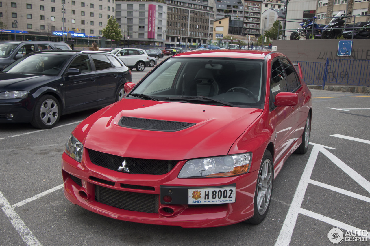 Mitsubishi Lancer Evolution IX