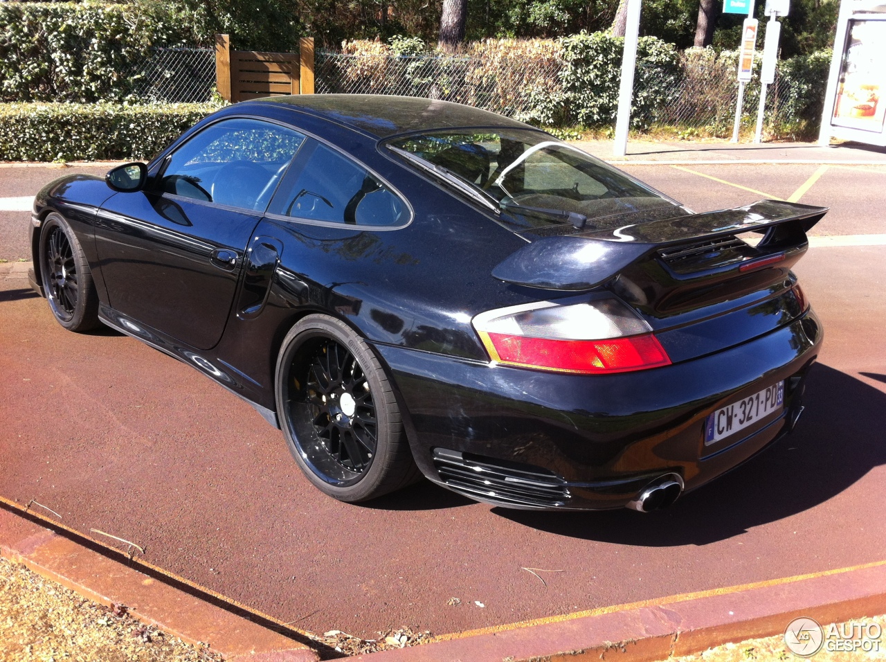 Porsche 996 Turbo