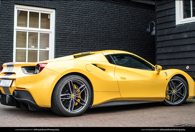 Ferrari 488 Spider