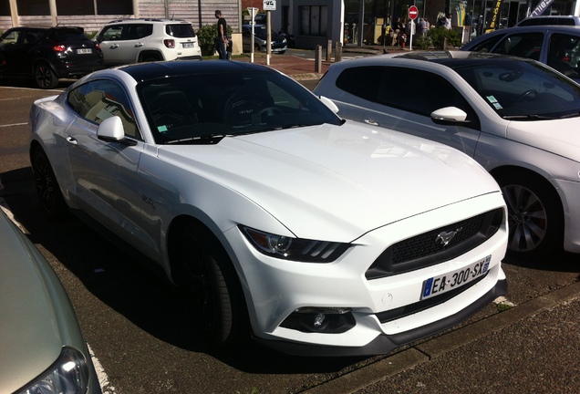 Ford Mustang GT 2015