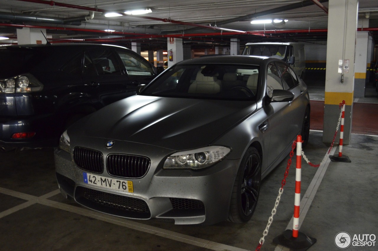 BMW M5 F10 2011