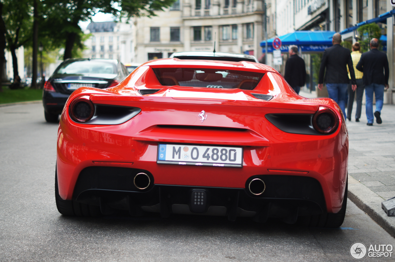 Ferrari 488 Spider