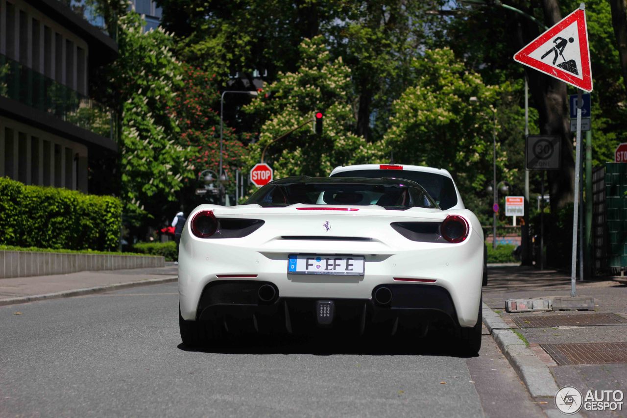 Ferrari 488 Spider