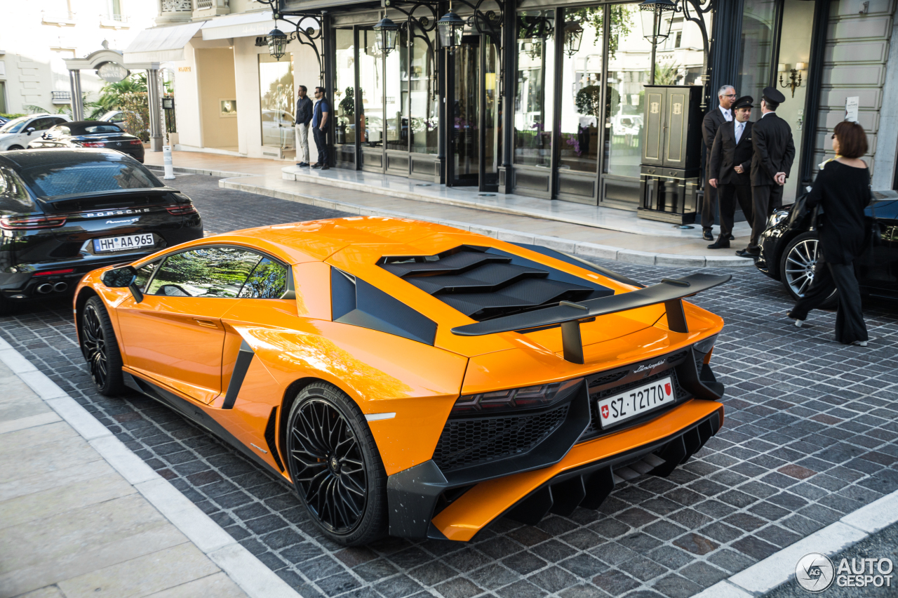 Lamborghini Aventador LP750-4 SuperVeloce