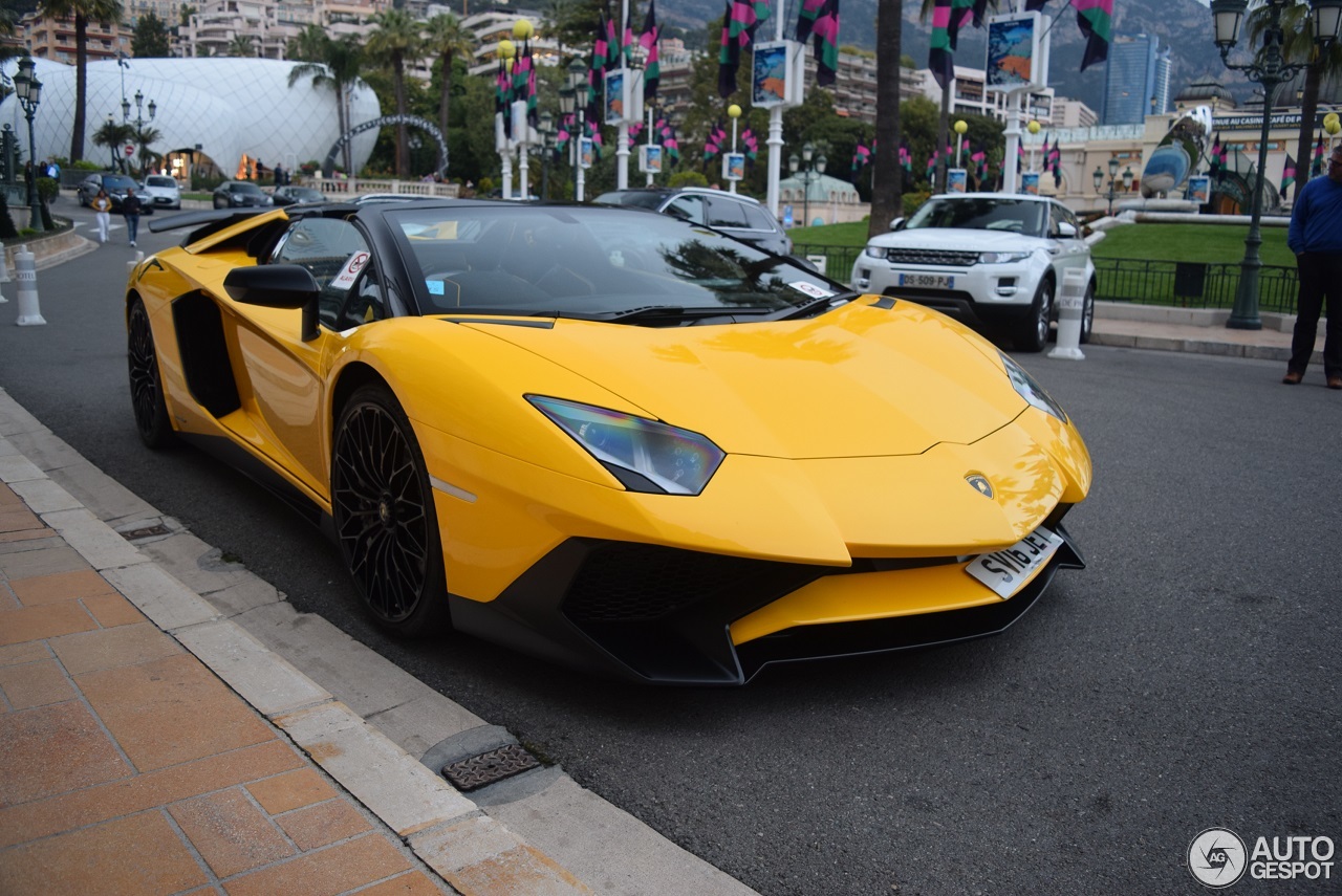 Lamborghini Aventador LP750-4 SuperVeloce Roadster