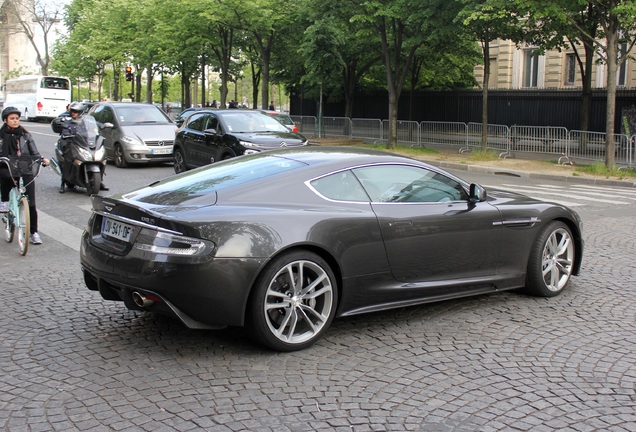 Aston Martin DBS