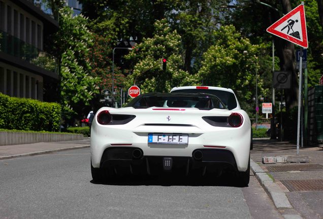 Ferrari 488 Spider