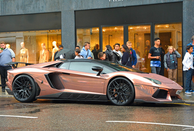 Lamborghini Aventador LP700-4 Roadster Projex Design