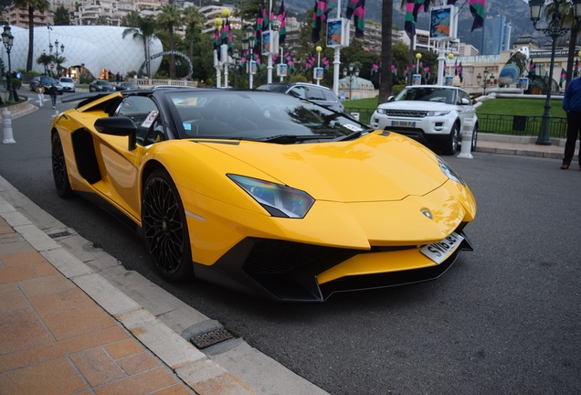 Lamborghini Aventador LP750-4 SuperVeloce Roadster