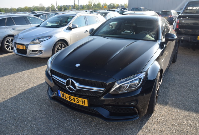 Mercedes-AMG C 63 S Coupé C205