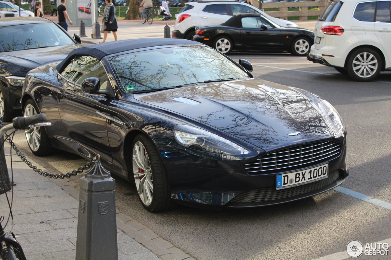 Aston Martin DB9 Volante 2013