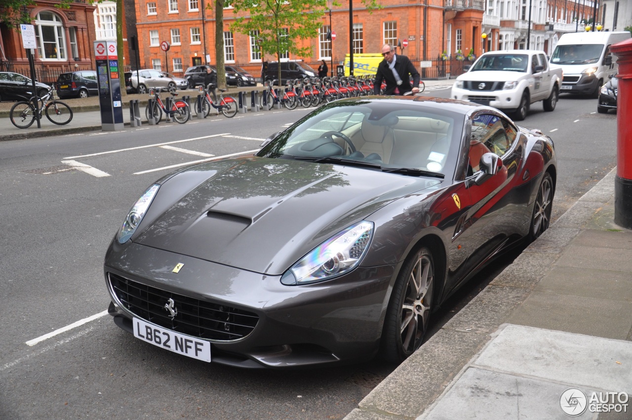 Ferrari California