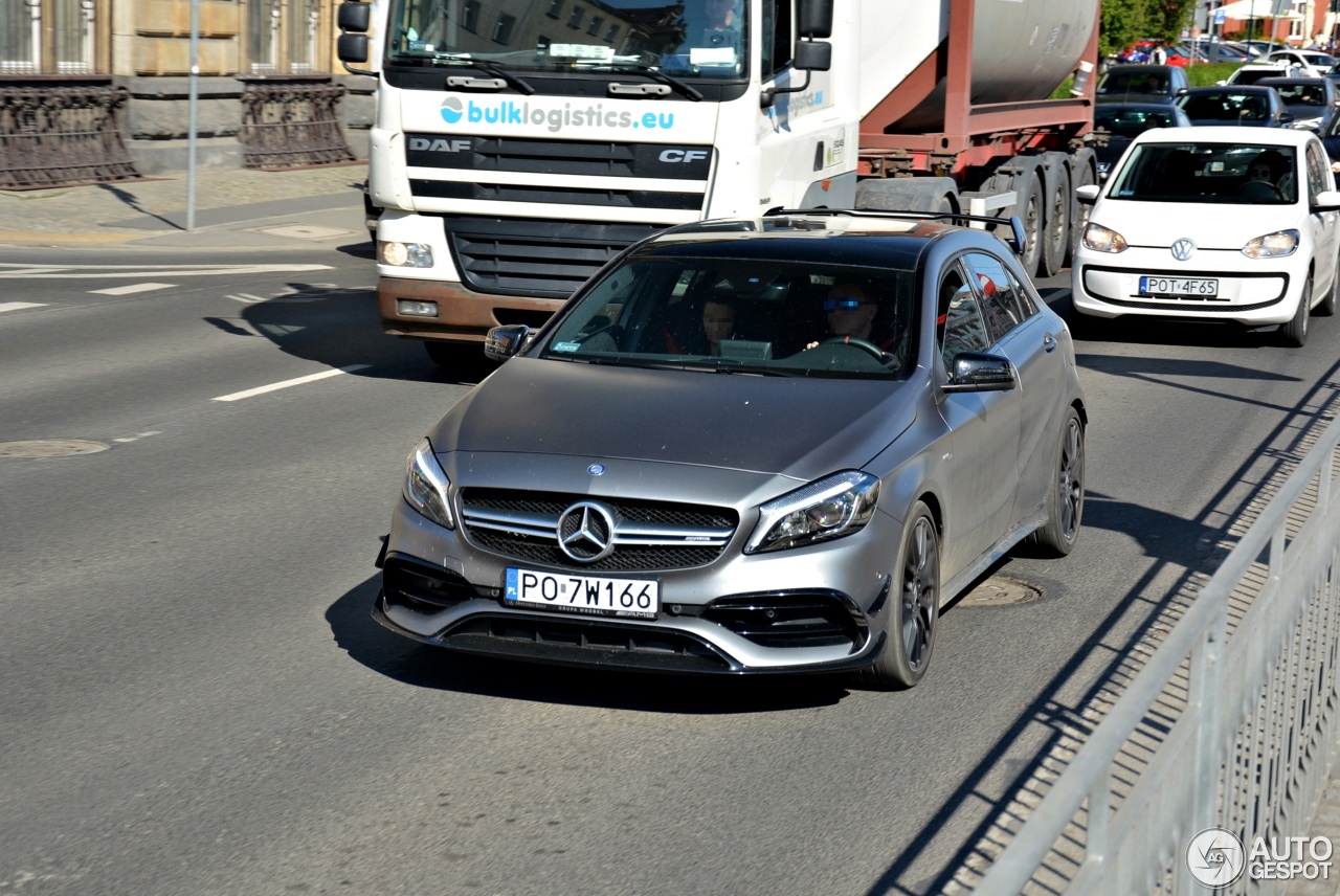 Mercedes-AMG A 45 W176 2015