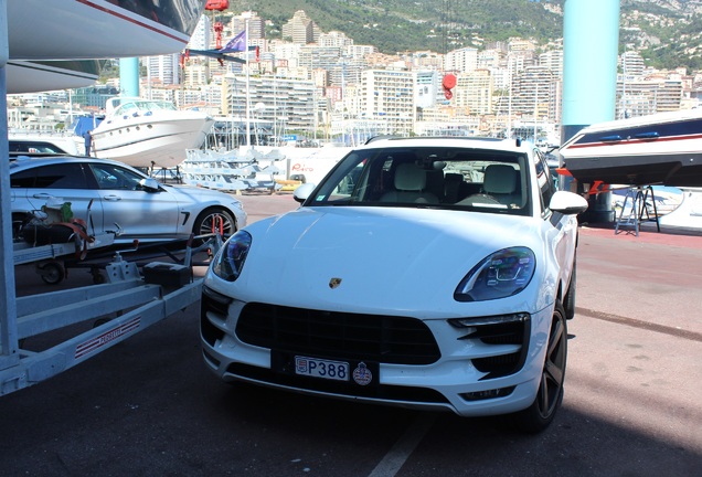 Porsche 95B Macan GTS