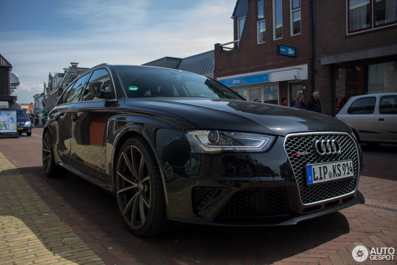 Audi RS4 Avant B8