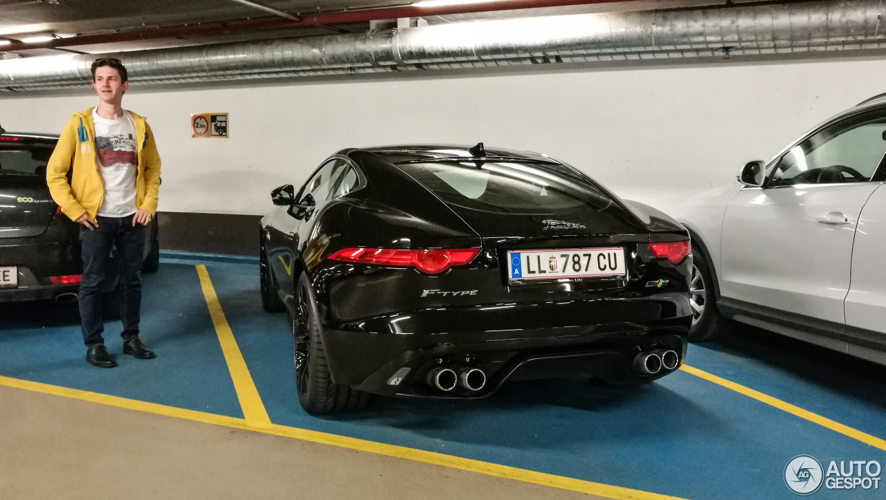 Jaguar F-TYPE R AWD Coupé