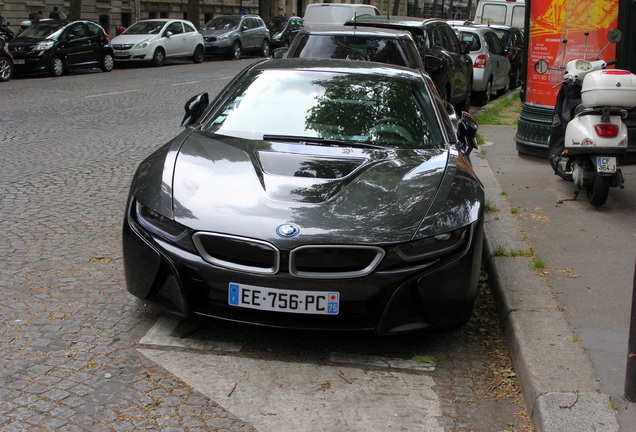 BMW i8