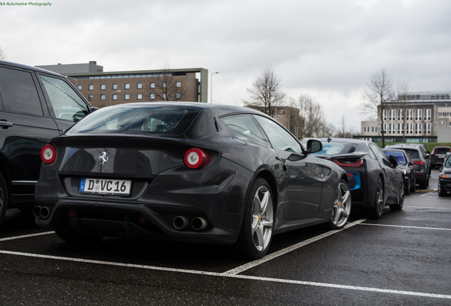 Ferrari FF