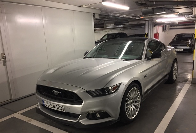 Ford Mustang GT 2015