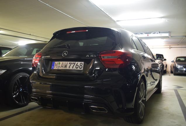 Mercedes-AMG A 45 W176 2015