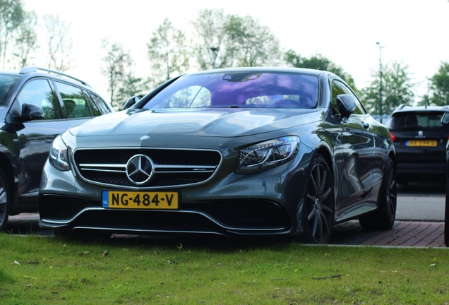 Mercedes-AMG S 63 Coupé C217