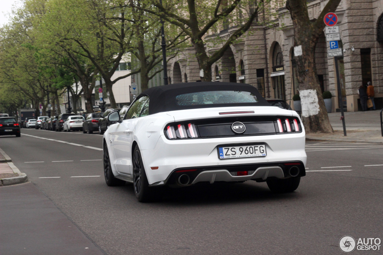 Ford Mustang GT Convertible 2015