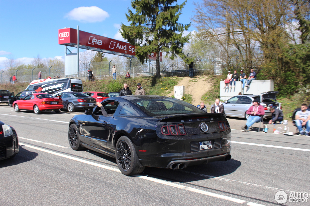 Ford Mustang Shelby GT500 2013