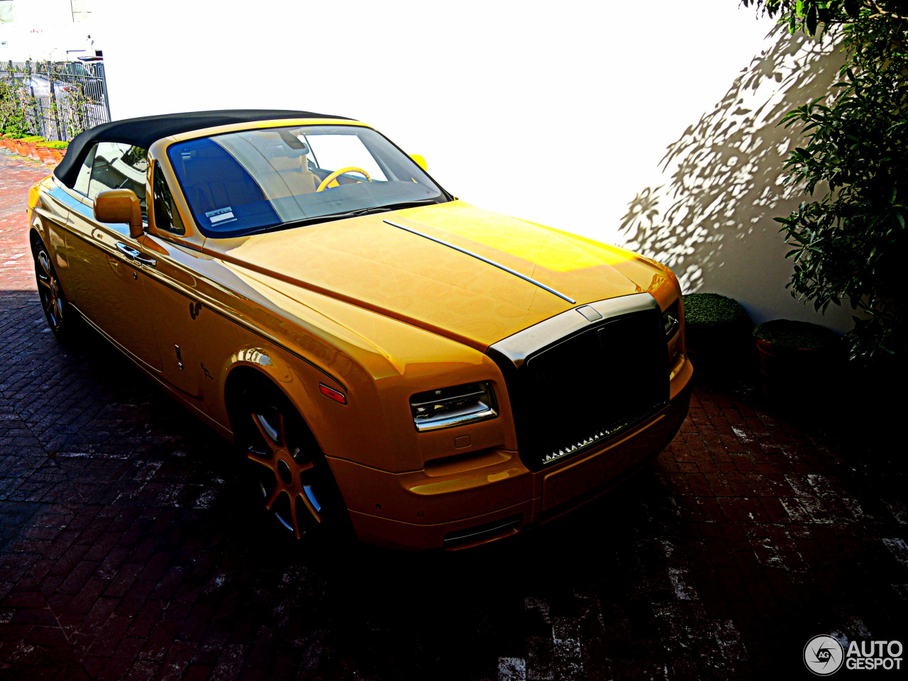 Rolls-Royce Phantom Drophead Coupé Series II