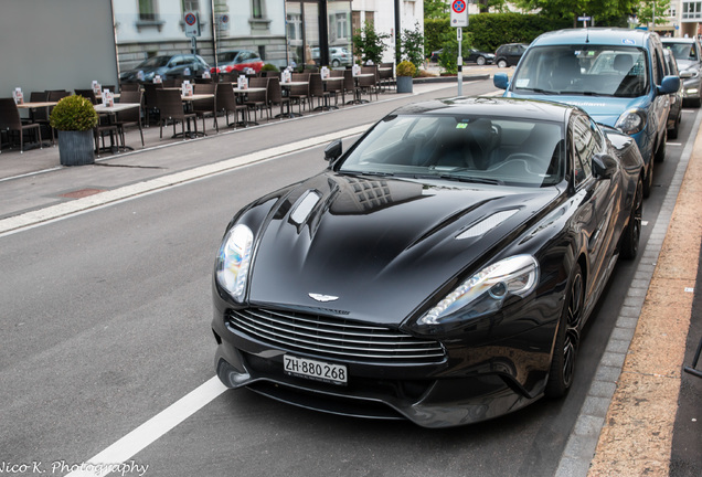 Aston Martin Vanquish 2013