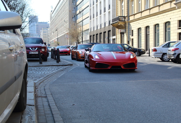 Ferrari Scuderia Spider 16M