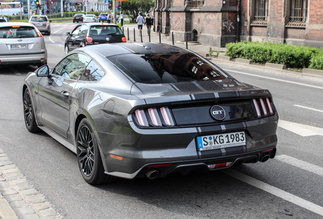 Ford Mustang GT 2015