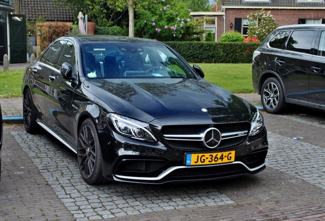 Mercedes-AMG C 63 S W205