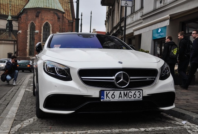 Mercedes-AMG S 63 Coupé C217