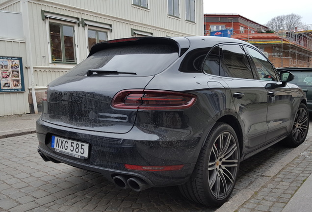 Porsche 95B Macan GTS